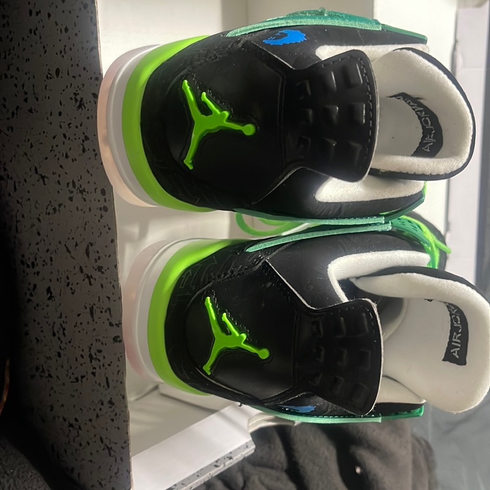 Air Jordan 4 Retro 'Doernbecher'